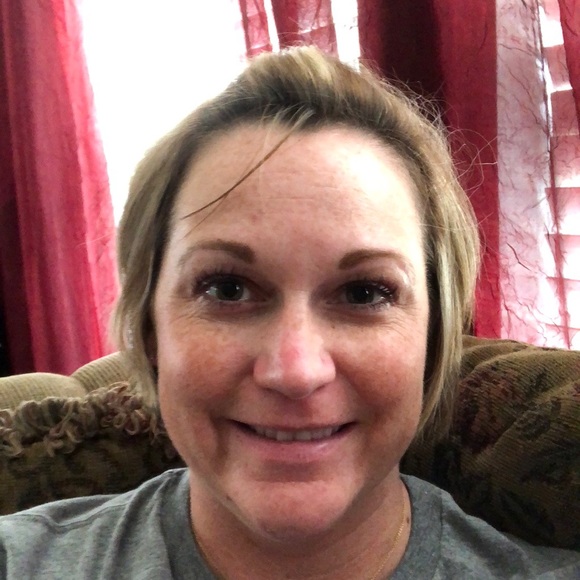 Meet your Posher, Tracy - Picture 1 of 1